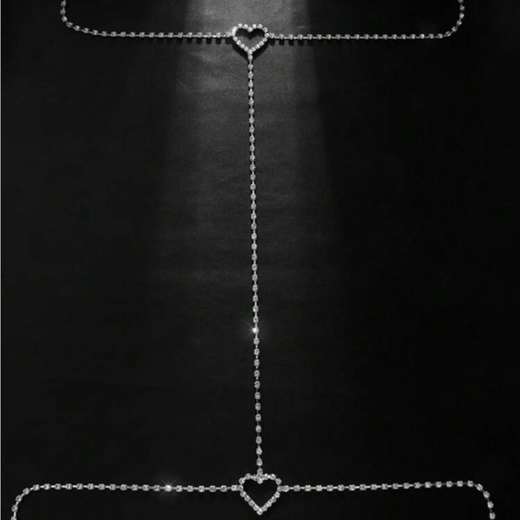 Heart Rhinestone Chain - Picture 2 of 3